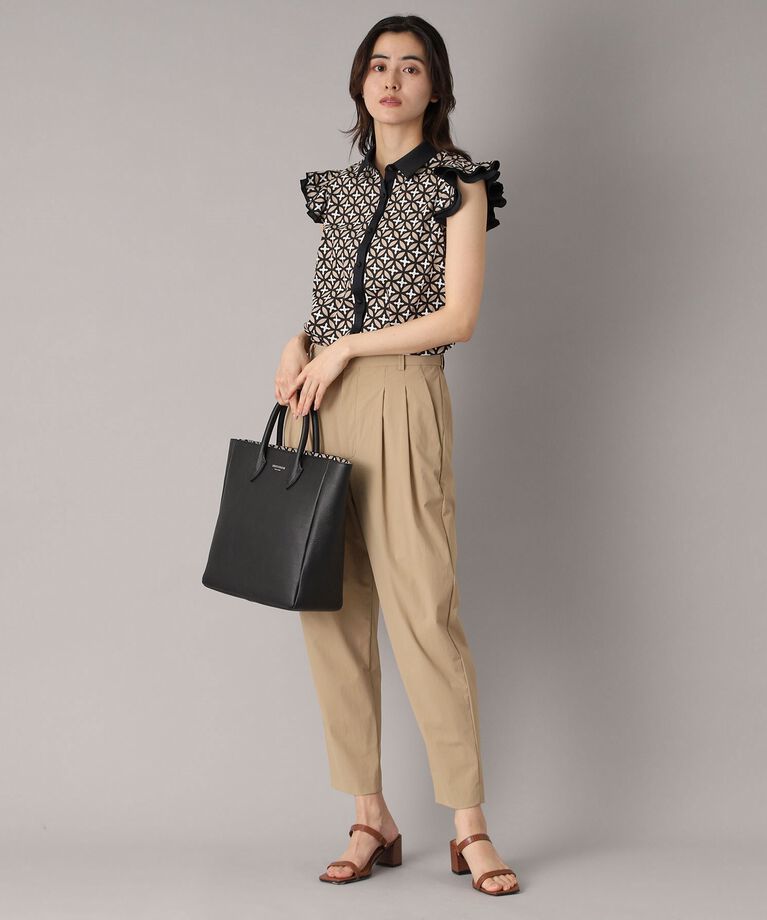 DRESSTERIOR「【大人百花春号掲載 モデル美香さん着用】オーバーラップウィングスリーブブラウス」|シャツ・ブラウス|