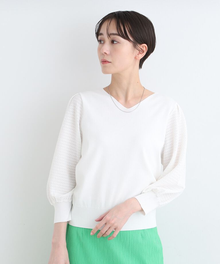 INDIVI「【洗える】袖コンシャス Vネックニット」|ニット・セーター|