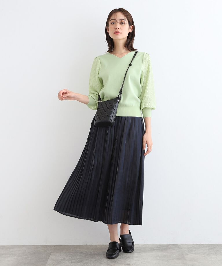 INDIVI「【洗える】袖コンシャス Vネックニット」|ニット・セーター|