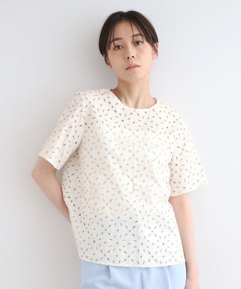 INDIVI「【オリジナル刺繍】レース半袖ブラウス」|シャツ・ブラウス|ホワイト(101)
