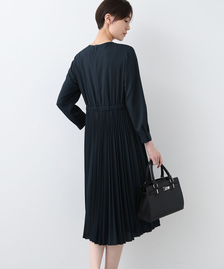 INDIVI「春SALE！【洗える】スタイルUPプリーツワンピース」|ワンピース|
