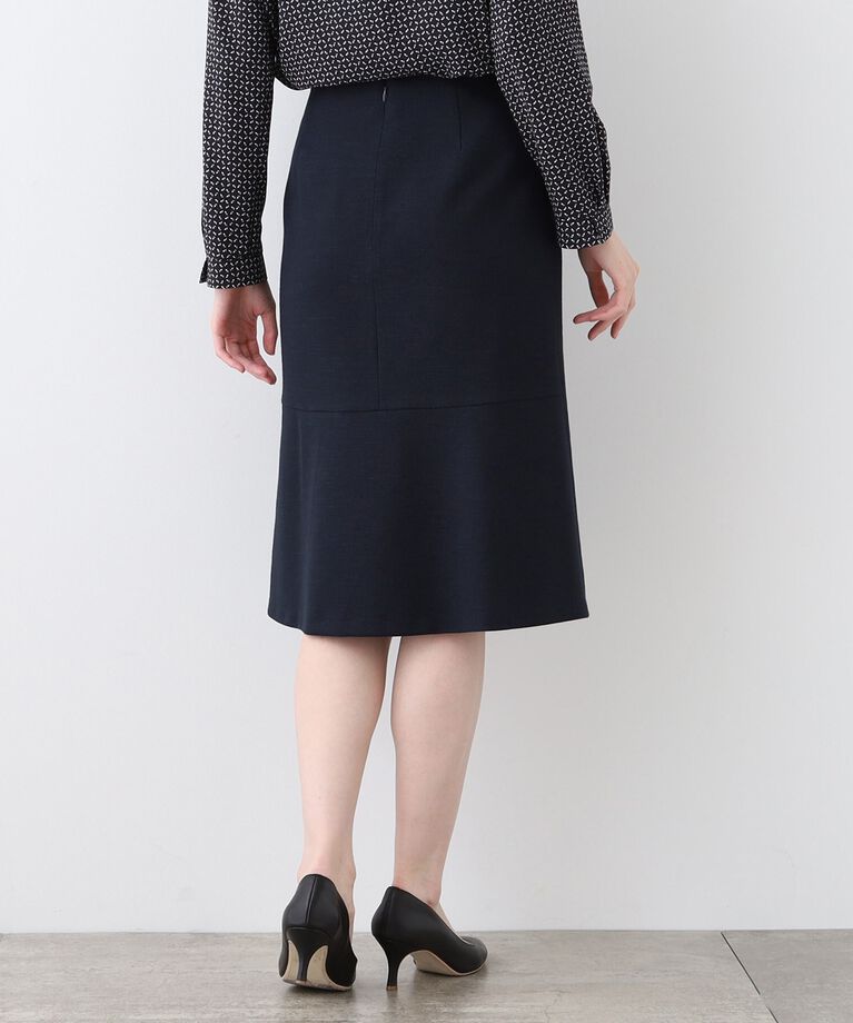 INDIVI「春SALE！【洗える】ストレッチツィ―ドセミフレアスカート」|スカート|