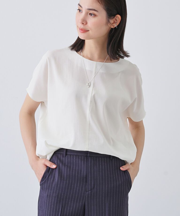 INDIVI「春SALE！【通気性◎撥水／接触冷感／UVケア】ドルマンスリーブブラウス」|シャツ・ブラウス|オフホワイト(003