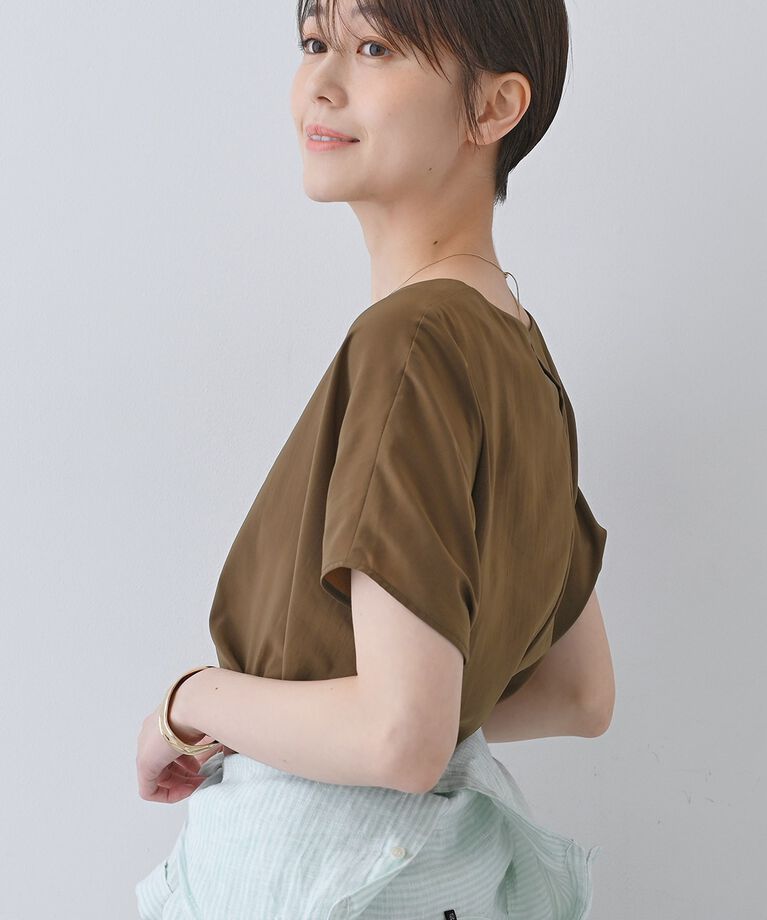 INDIVI「春SALE！【通気性◎撥水／接触冷感／UVケア】ドルマンスリーブブラウス」|シャツ・ブラウス|