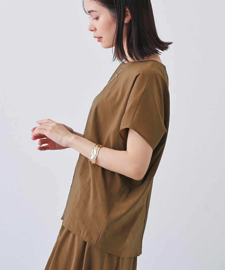 INDIVI「春SALE！【通気性◎撥水／接触冷感／UVケア】ドルマンスリーブブラウス」|シャツ・ブラウス|