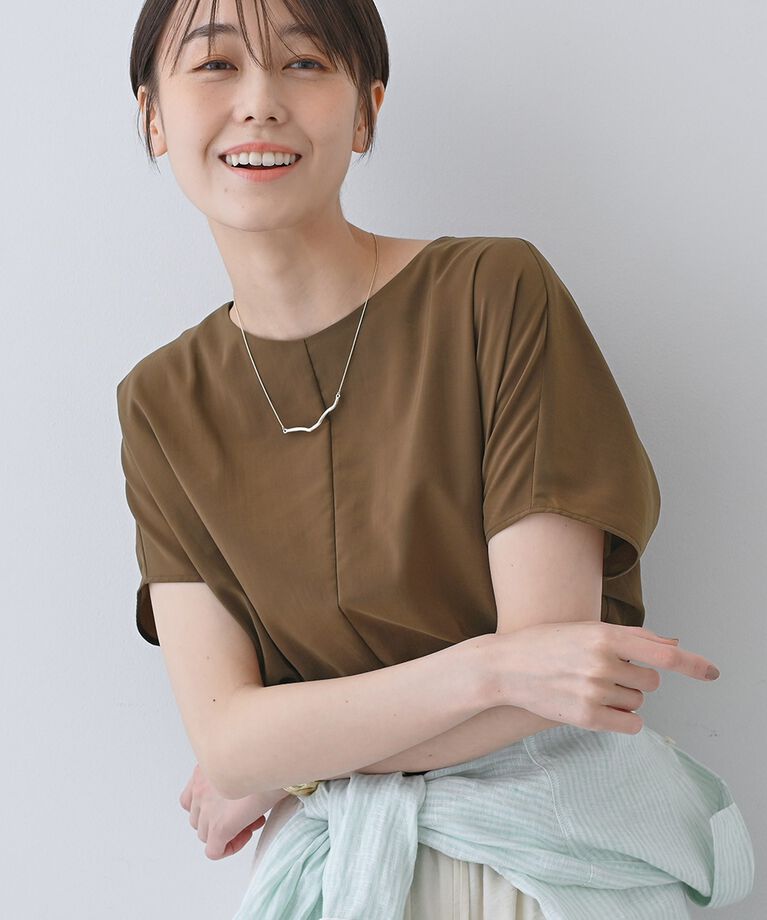 INDIVI「春SALE！【通気性◎撥水／接触冷感／UVケア】ドルマンスリーブブラウス」|シャツ・ブラウス|ブラウン(643)