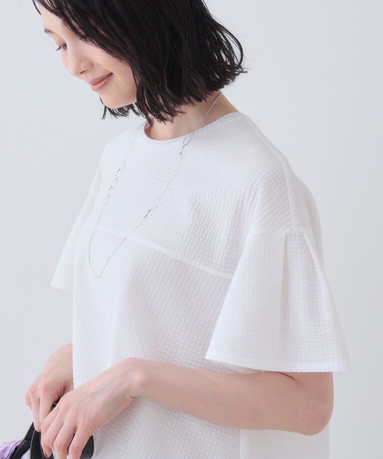 INDIVI「【洗える／体型カバー】凹凸素材フレアデザイントップス」|Tシャツ・カットソー|