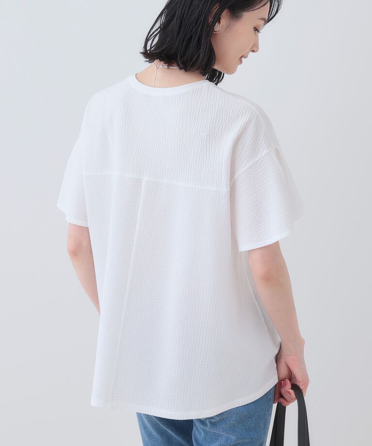 INDIVI「【洗える／体型カバー】凹凸素材フレアデザイントップス」|Tシャツ・カットソー|