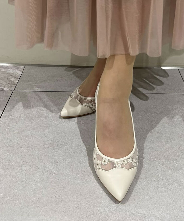 ダイアナ「≪ブーケコレクション≫　パンプス　EM16156」|パンプス|