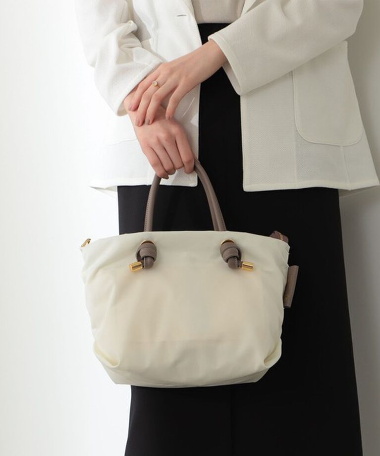 Demi-Luxe BEAMS 「VIOLAd’ORO / BIANCA ナイロン トートバッグ S」|トートバッグ|OFF_WHITE×TAUPE