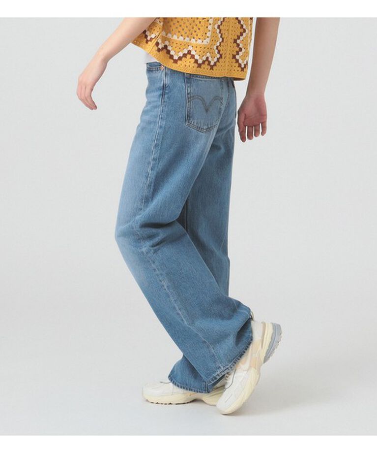 Ray BEAMS 「LEVI’S(R) / RIBCAGE ジーンズ WIDE LEG」|デニム|