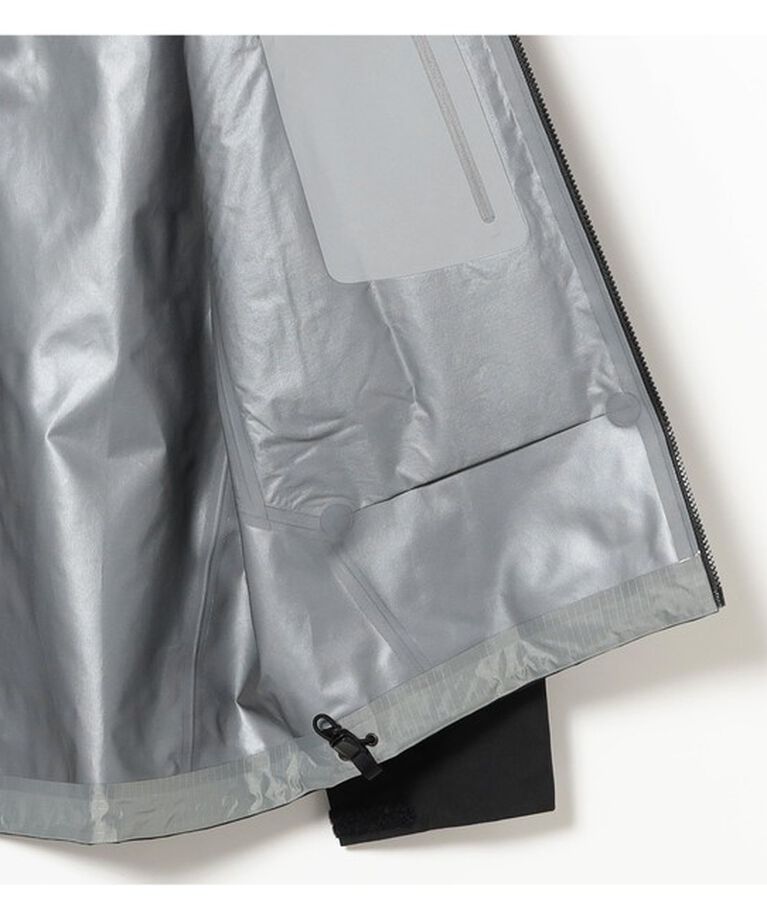 BEAMS「ARC'TERYX / Beta Jacket」|ブルゾン・スタジャン|