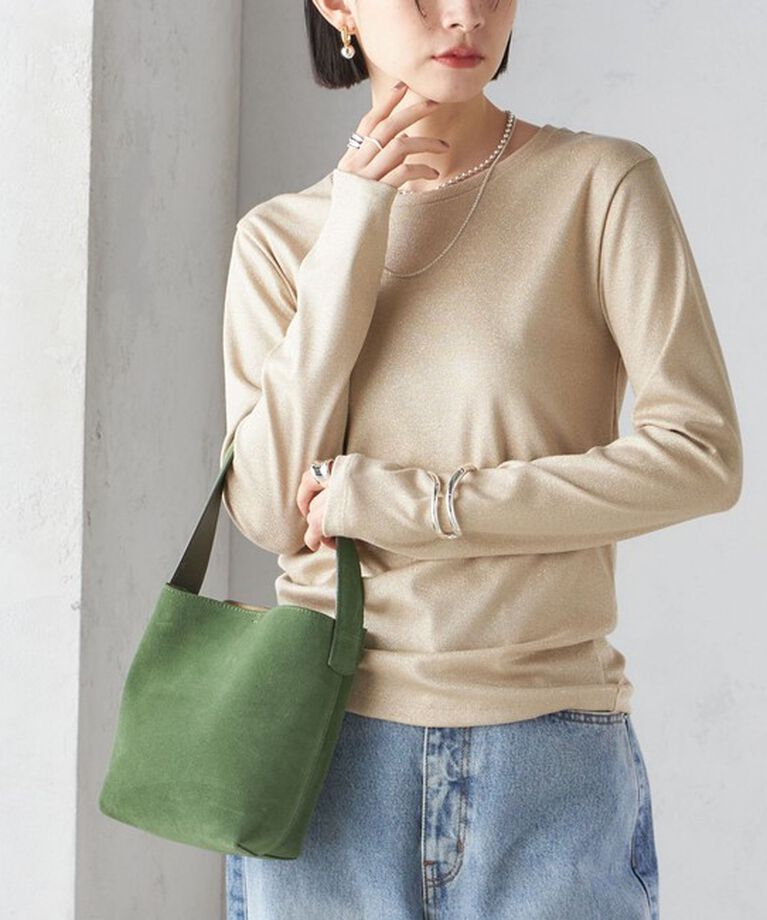 SHIPS for women「〈洗濯機可能〉シャイニー ストレッチ クルーネック カットソー」|Tシャツ・カットソー|ゴールド
