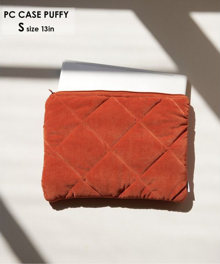journal standard Furniture「24F1 PC CASE PUFFY S　PCケース 13インチ」|ステーショナリー|オレンジ