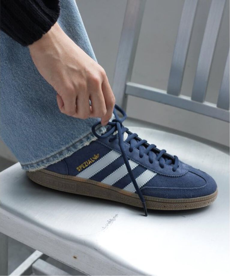 SLOBE IENA「adidas/アディダス HANDBALL SPEZIAL BD7633 IF7086」|スニーカー|