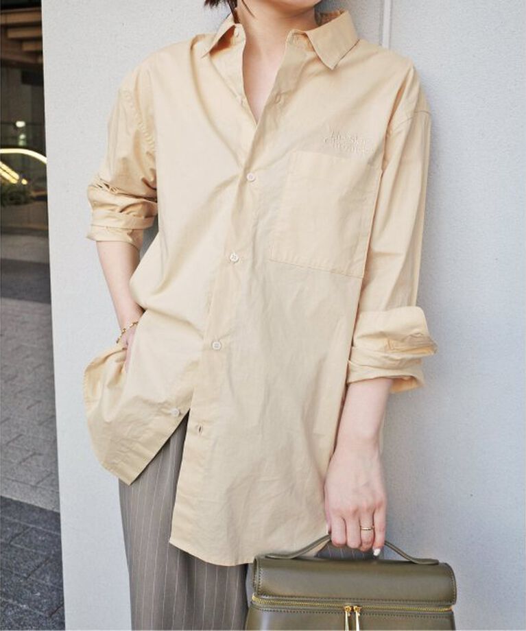 SLOBE IENA「The Skirt Chronicles SLOBE別注 レギュラーシャツ」|シャツ・ブラウス|ベージュ A