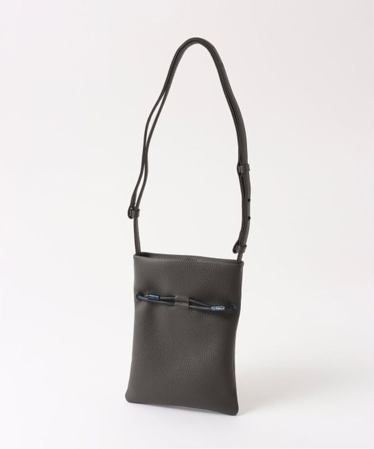EDIFICE「【BYYO / ビョウ】Crossbody bag」|ショルダー・メッセンジャー|グレー
