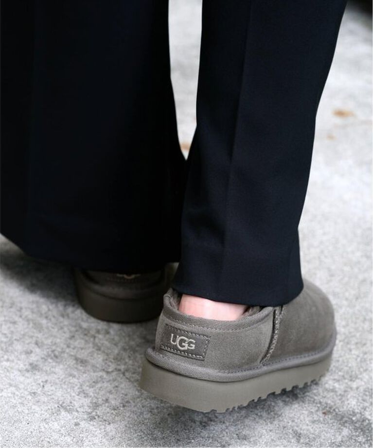 FRAMeWORK「≪追加≫UGG/アグ CLASSIC SLIPPER2」|スリッポン|