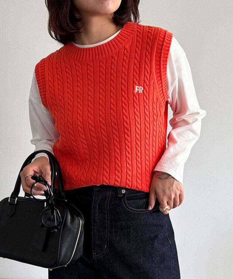 fredy emue「FR刺繍ケーブル柄ニットベスト」|ベスト・ジレ|