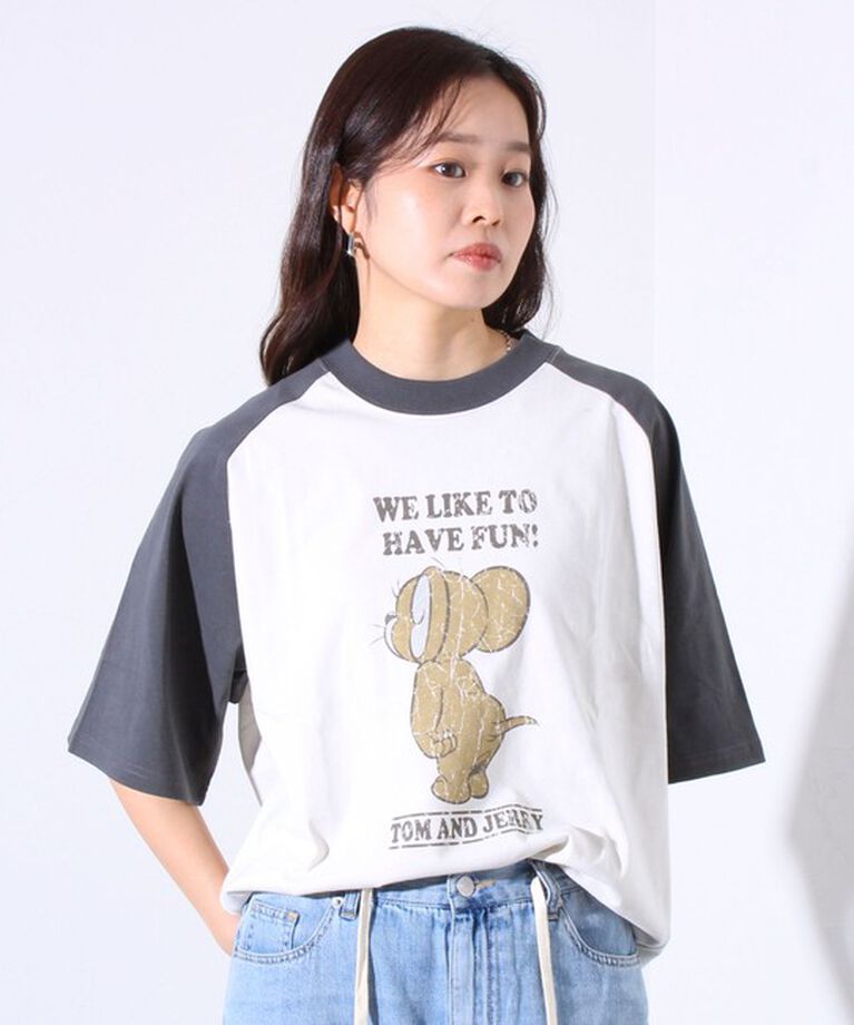 GLOSTER「【Disney】【TOM&JERRY】ピグメント/ラグランスリーブ プリントTシャツ 」|Tシャツ・カットソー|