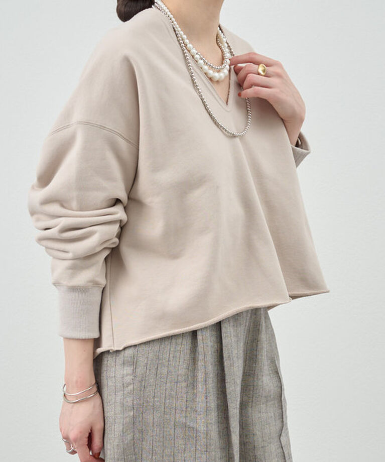  「《カットオフでラフな印象に》カットオフVネックスウェット」|Tシャツ・カットソー|