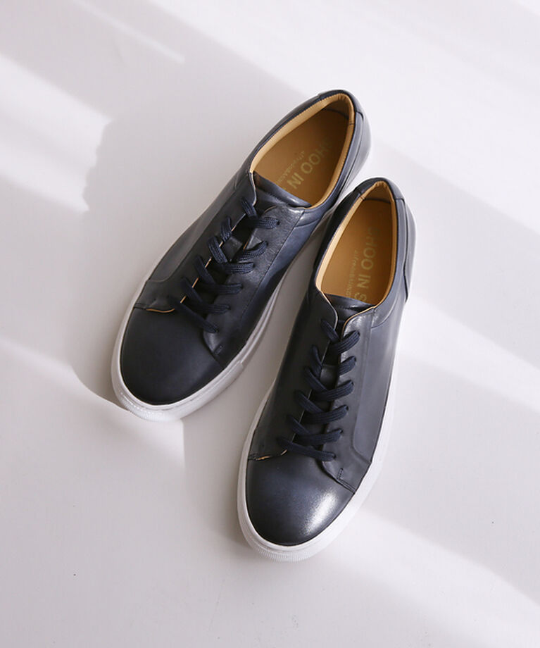 alfredoBANNISTER「【SHOO IN SHOE】究極のベーシック オールレザースニーカー」|スニーカー|ネイビー