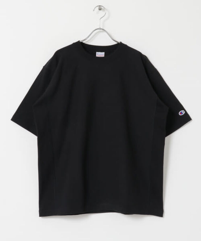 URBAN RESEARCH「UR 『別注』Champion×UR　USA Fit Short-Sleeve T-shirts」|Tシャツ・カットソー|