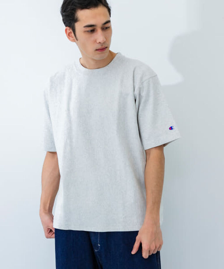 URBAN RESEARCH「UR 『別注』Champion×UR　USA Fit Short-Sleeve T-shirts」|Tシャツ・カットソー|