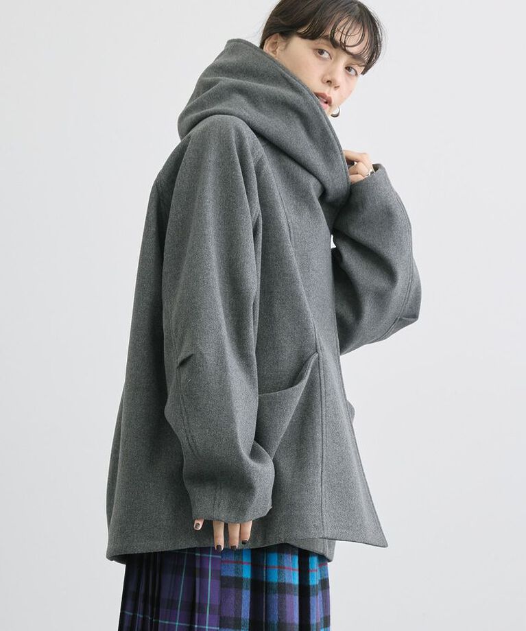 AMERICAN HOLIC「中空FIBERフーディーコクーンコート【軽量アウター】」|その他|