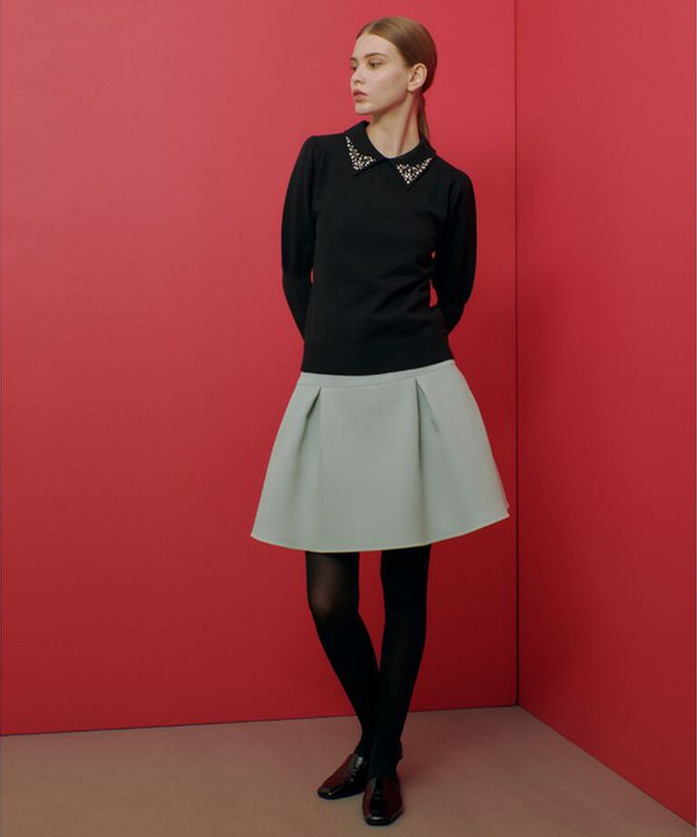 LOULOU WILLOUGHBY「【LOULOU WILLOUGHBY】衿ビジューパフスリーブプルオーバー」|ニット・セーター|