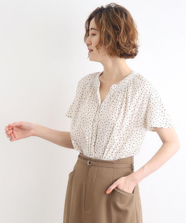 grove「＜ご自宅で洗える＞ヴィンテージサテンスキッパーブラウス」|シャツ・ブラウス|