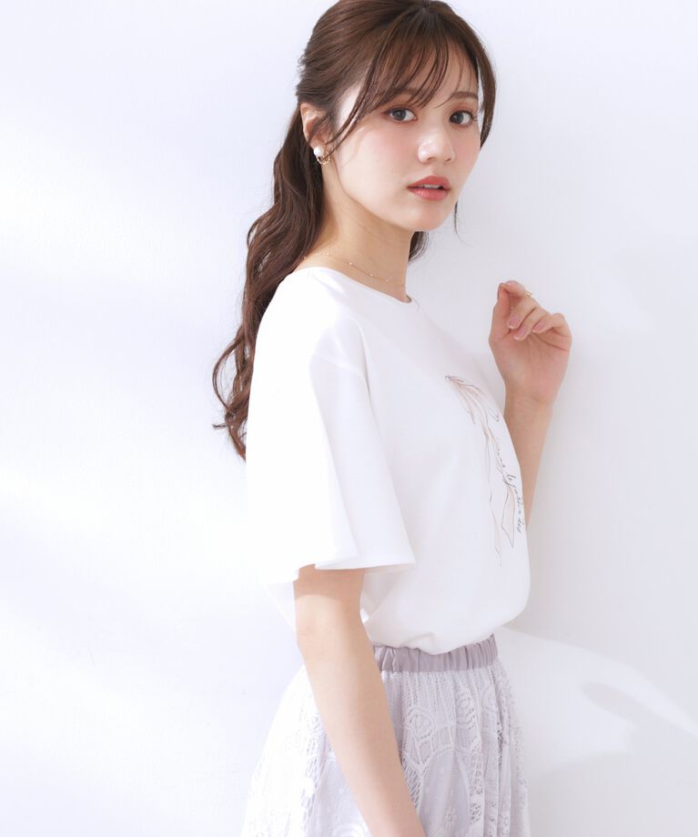 Couture broach「【マシンウォッシャブル・接触冷感・UV機能】60リボンロゴプリント フレアーT」|Tシャツ・カットソー|