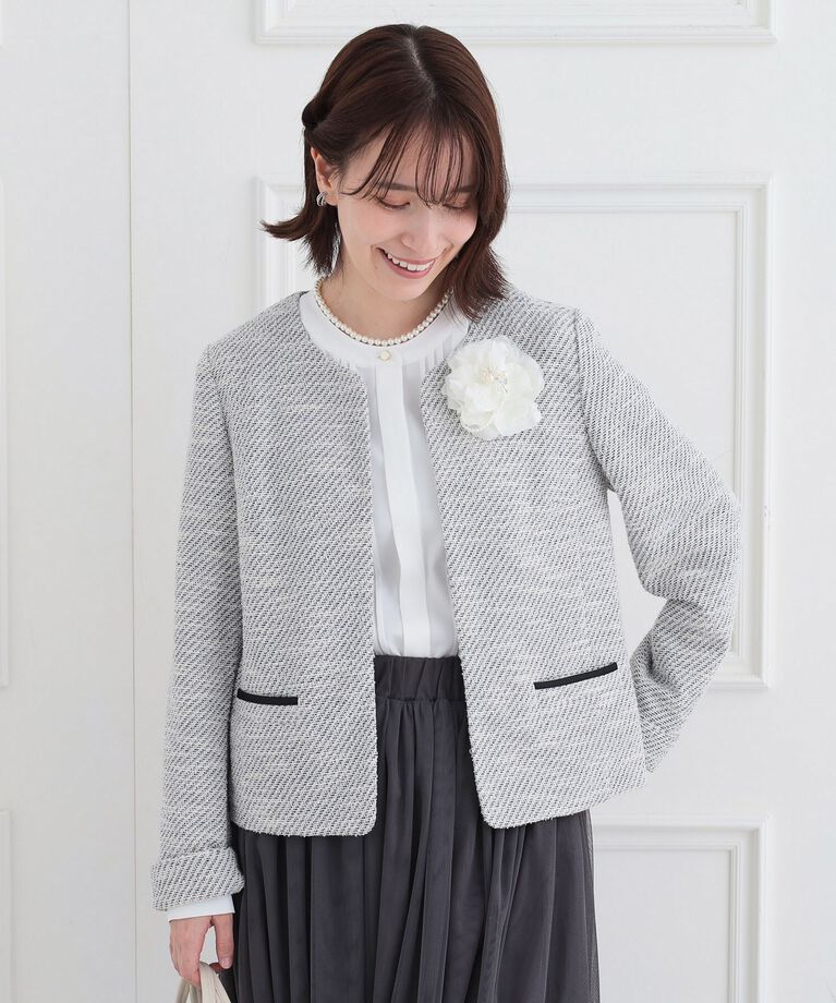 SHOO･LA･RUE「【S-3L】セレモニーからデイリーにも 軽くて柔らかくて着心地の良い カットツイードジャケット」|ノーカラージャケット|オフホワイト(403