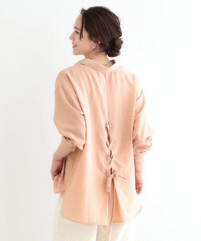 SHOO･LA･RUE「【S-LL】後ろ姿も抜かりなく バックレースアップシャツ」|シャツ・ブラウス|