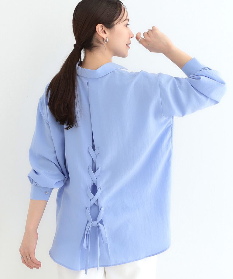 SHOO･LA･RUE「【S-LL】後ろ姿も抜かりなく バックレースアップシャツ」|シャツ・ブラウス|ブルー(091)