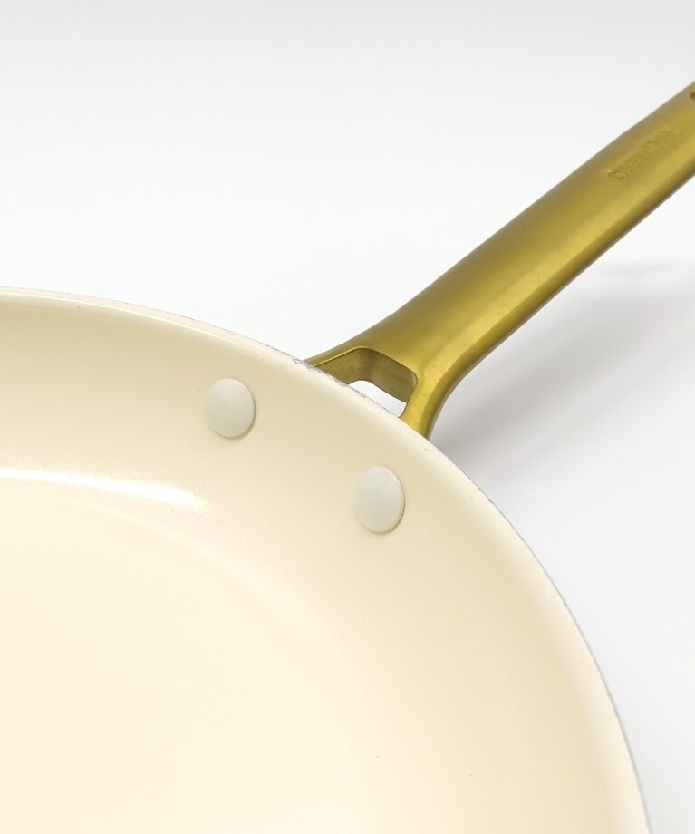 212 KITCHEN STORE「パドヴァ フライパン 26cm クリームホワイト ＜GreenPan グリーンパン＞」|食器・キッチングッズ|