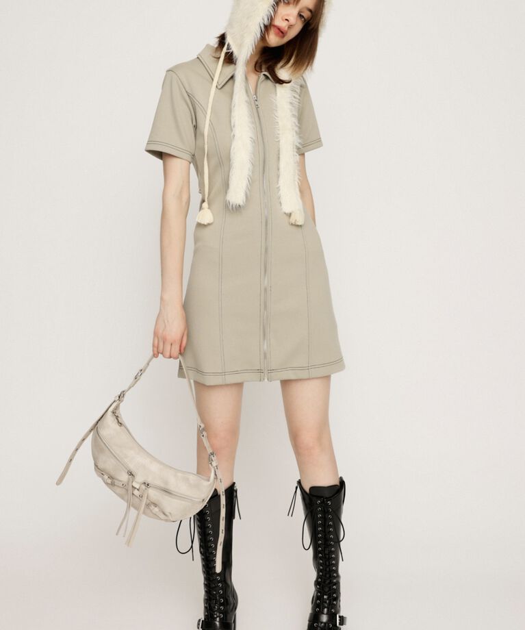 SLY「FRONT ZIP BACK OPEN ショートワンピース」|ワンピース|