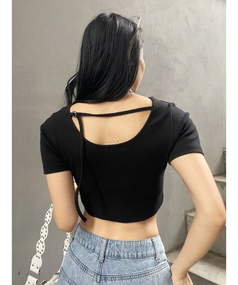 EVRIS「ワンポイントバックストラップTシャツ」|Tシャツ・カットソー|