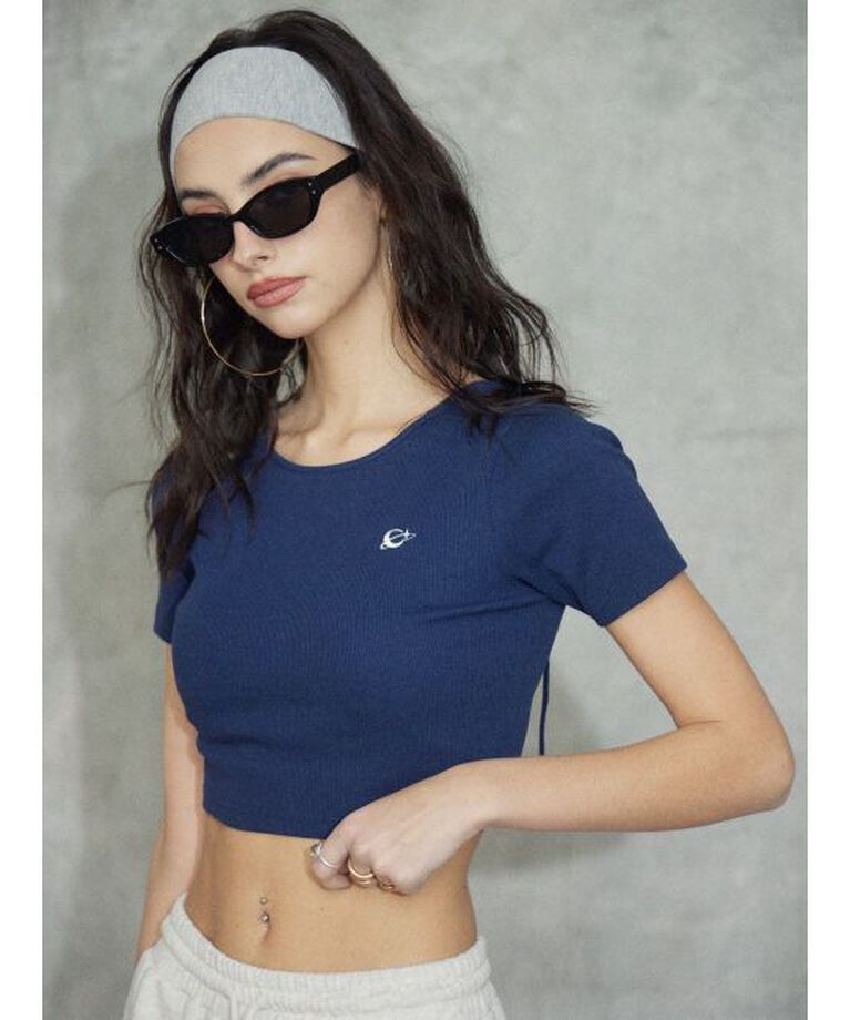 EVRIS「ワンポイントバックストラップTシャツ」|Tシャツ・カットソー|