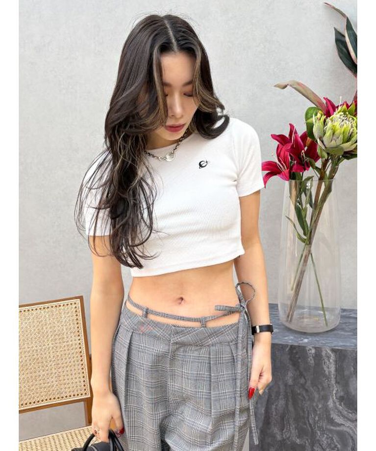 EVRIS「ワンポイントバックストラップTシャツ」|Tシャツ・カットソー|