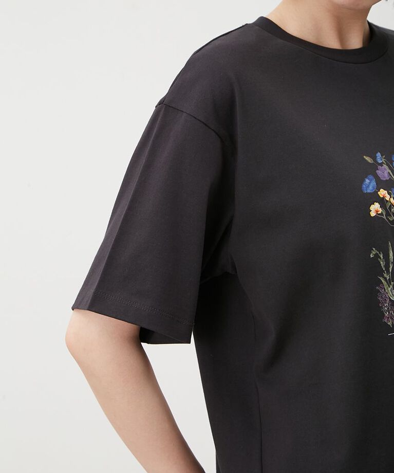 Mila Owen「フラワーモチーフプリント刺繍Tシャツ」|Tシャツ・カットソー|