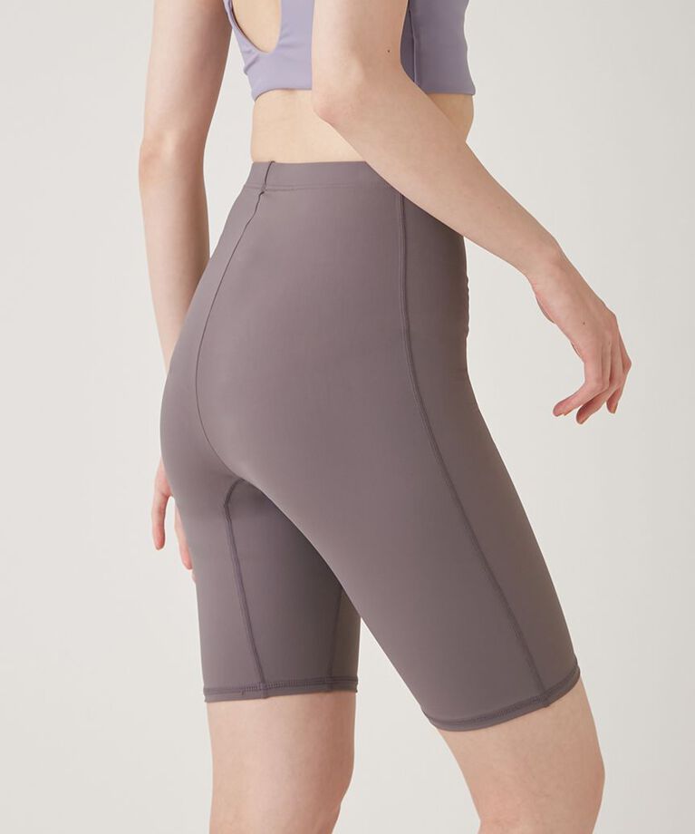 emmi yoga「【emmi yoga】サステナレッチハーフレギンス」|その他|