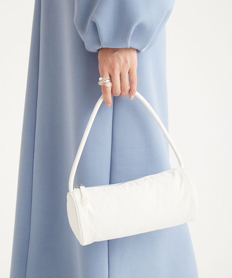 emmi atelier「ナイロンチューブミニバッグ」|ショルダー・メッセンジャー|WHT