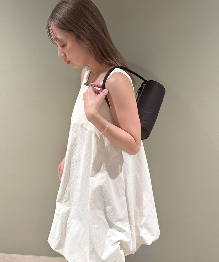 emmi atelier「ナイロンチューブミニバッグ」|ショルダー・メッセンジャー|