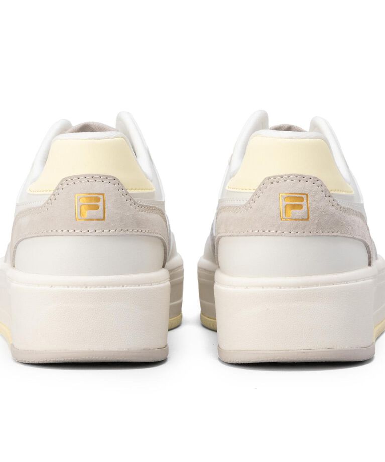 FILA「【FILA】FILA COURT FEATHERY」|スニーカー|