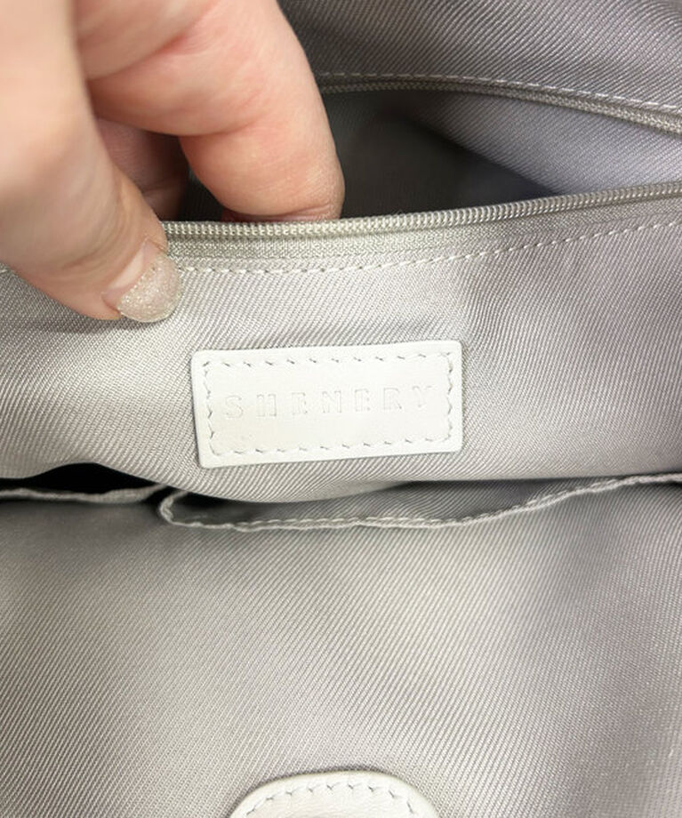  「【オンオフ問わず使いやすい】ワンハンドルレザーバッグ」|トートバッグ|