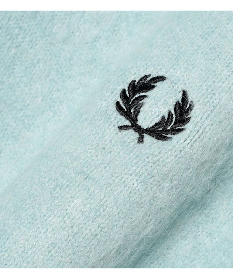 BEAMS「FRED PERRY / 別注 フラッフィ クルーネックニット」|ニット・セーター|