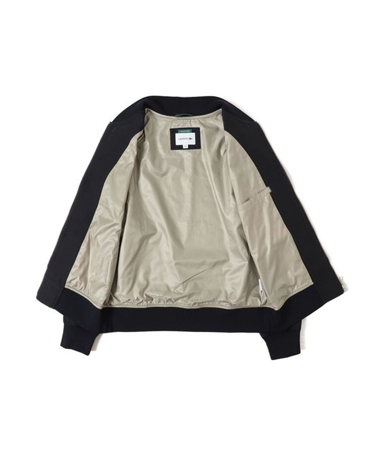 BEAMS「【別注】LACOSTE / スタジアムジャンパー」|ブルゾン・スタジャン|