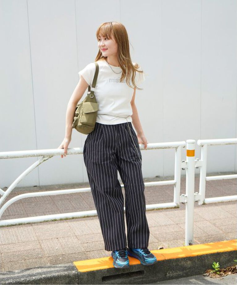 JOINT WORKS「ラインストーンTシャツ」|Tシャツ・カットソー|