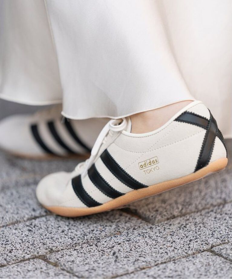 IENA「adidas originals/アディダス オリジナルス TOKYO W JI0182 JI0179」|スニーカー|ホワイト